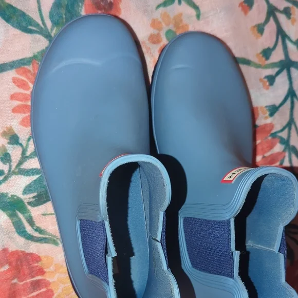 Hunter Size 7 Periwinkle/Navy Ankle Rain Boots / Deck Boots (Fishing) 🐟⚓ - Picture 3 of 6